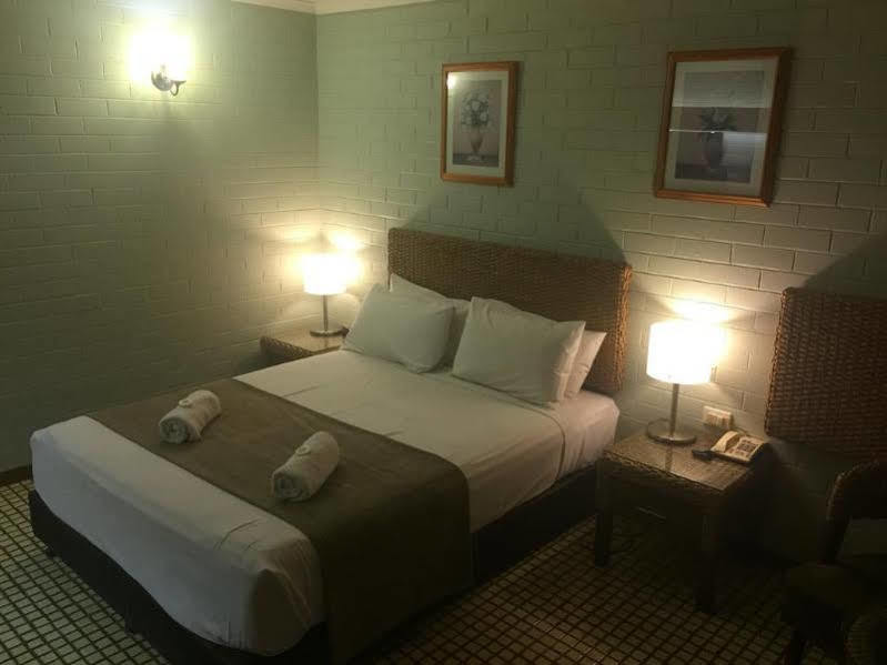 Pine Tree Motel 캐서린 외부 사진